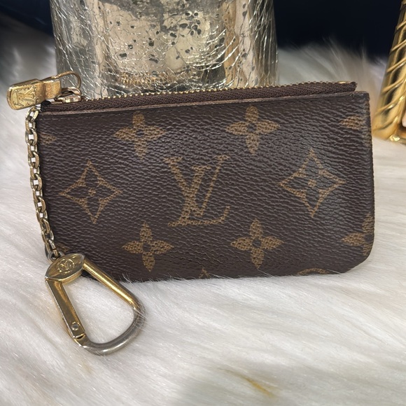 🤎LV Key Pouch - Picture 4 of 13
